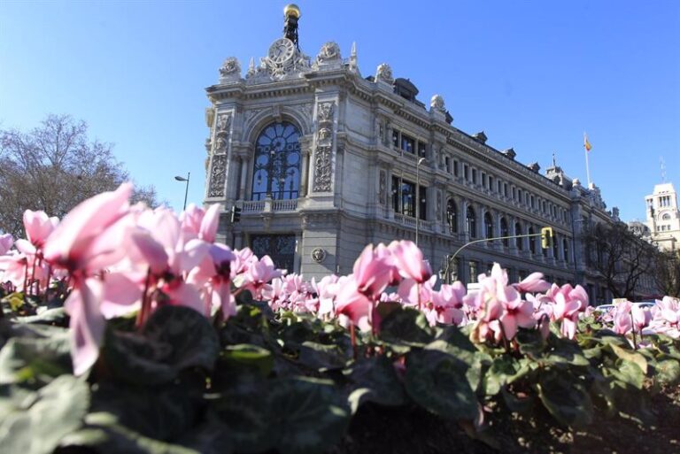 La deuda pública marca un nuevo récord al situarse en 1,504 billones, el 116% del PIB
