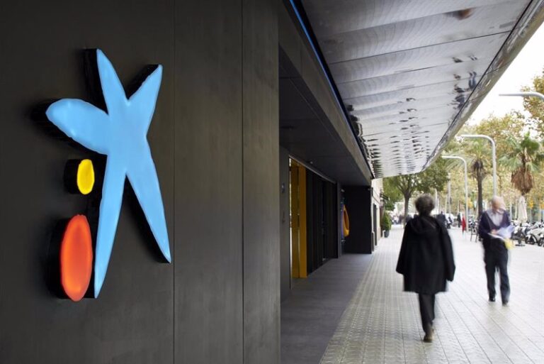 CaixaBank finaliza su programa de recompra de acciones de 1.800 millones