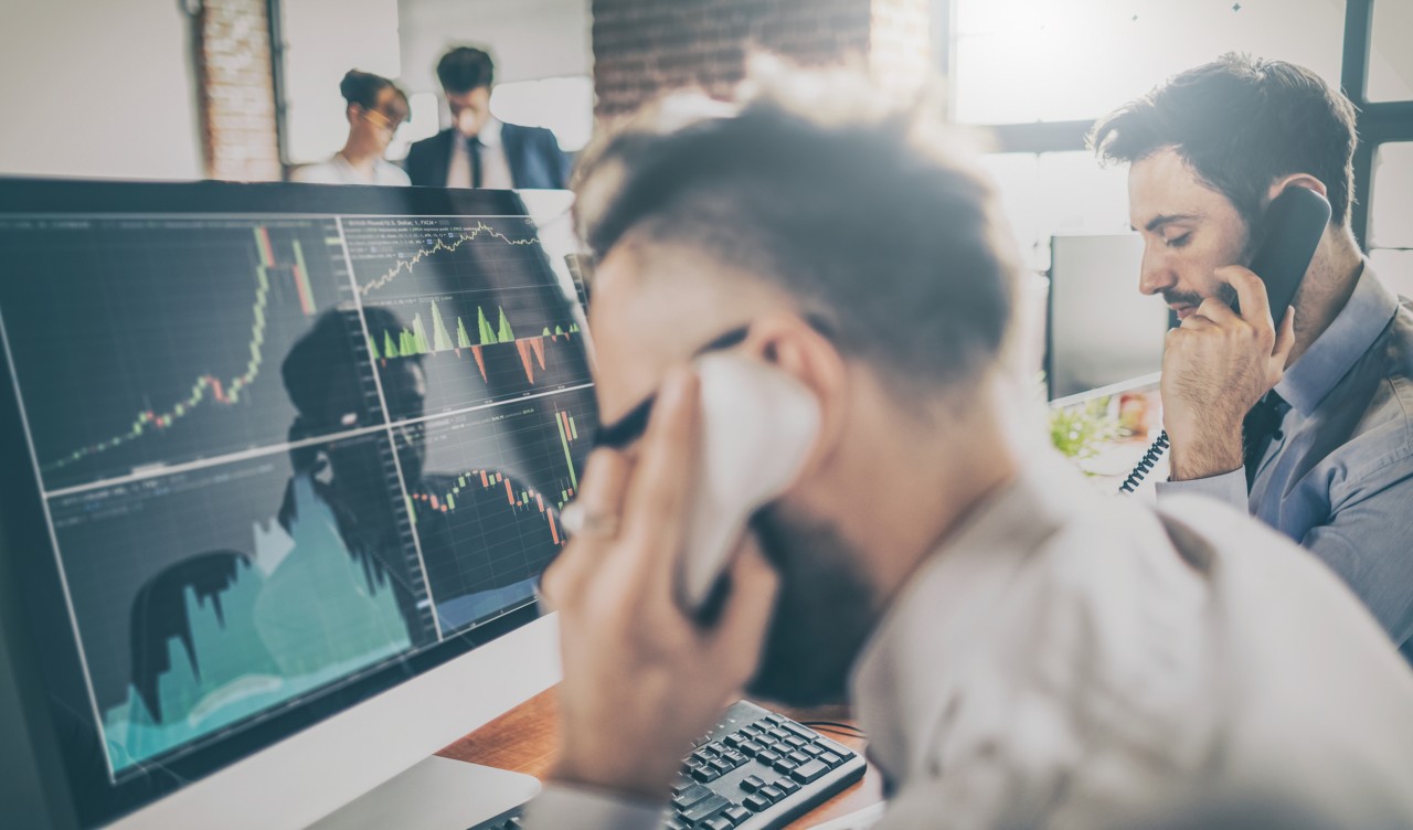 mercados-trader-ordenador-bolsa-inversion