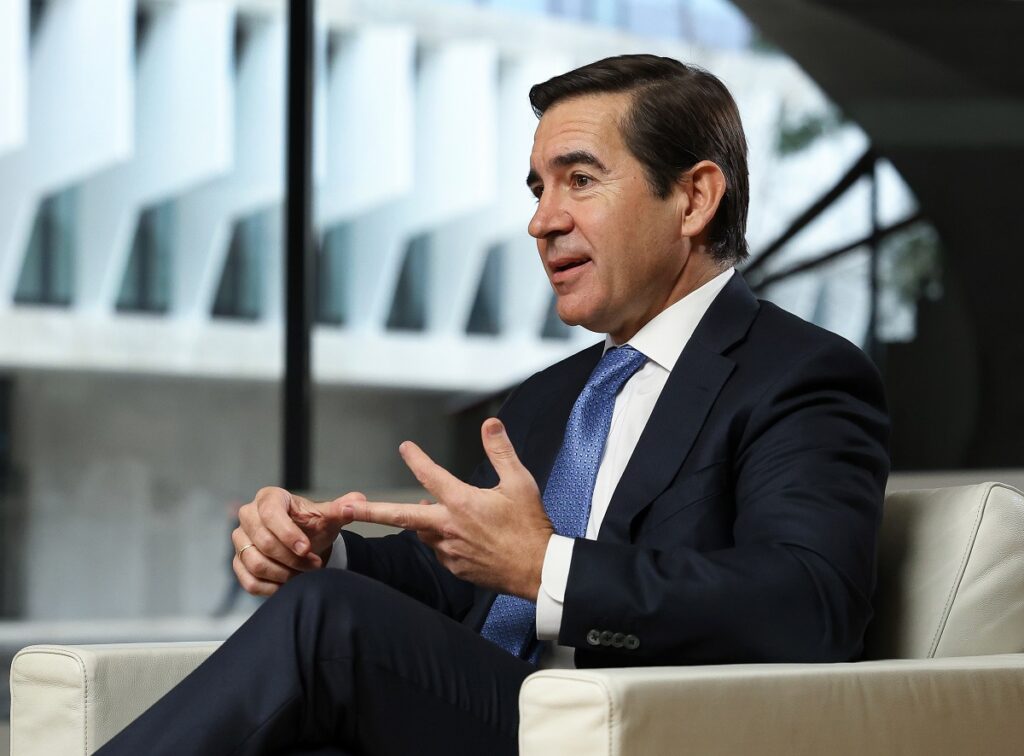 Torres (BBVA), en Davos: "Europa no puede quedarse atrás en la descarbonización"