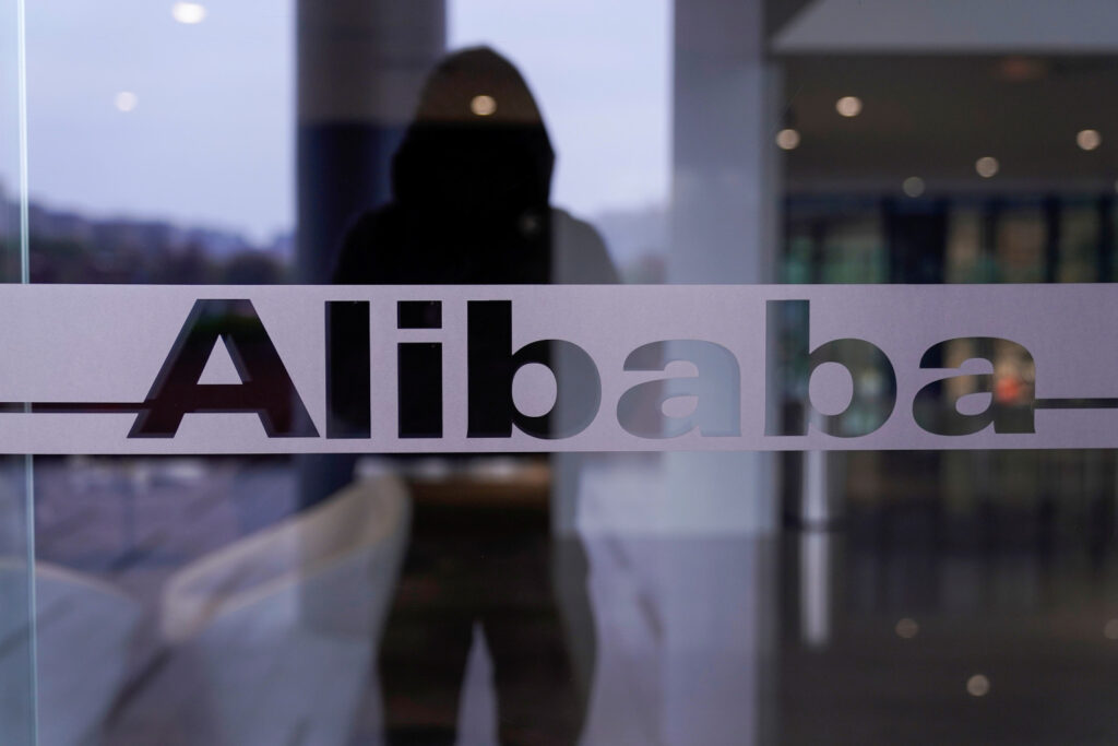 alibaba va investir 28 milliards de dollars pour ses activites de cloud