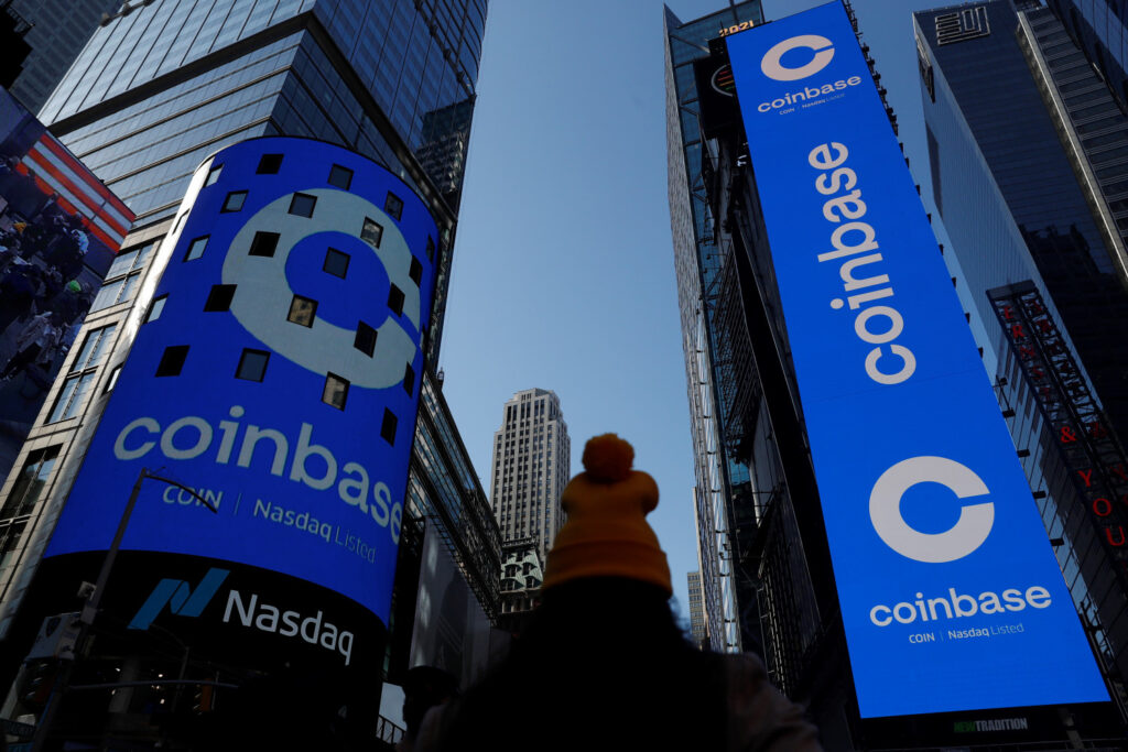 coinbase valorisee pres de 100 milliards de dollars pour ses debuts en bourse