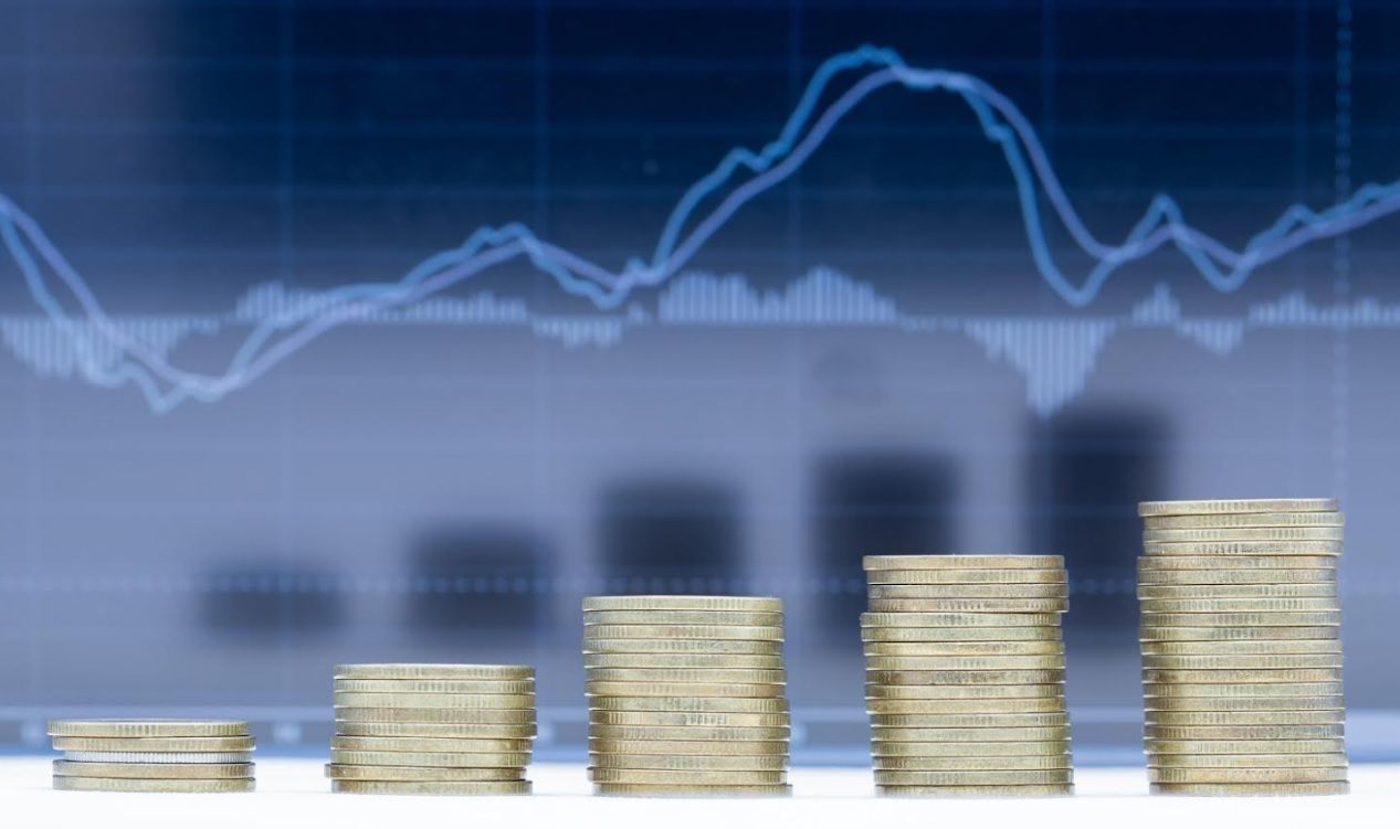 El euríbor se desboca y supera el 3,5% en febrero: ¿cuánto se encarecerán las hipotecas?