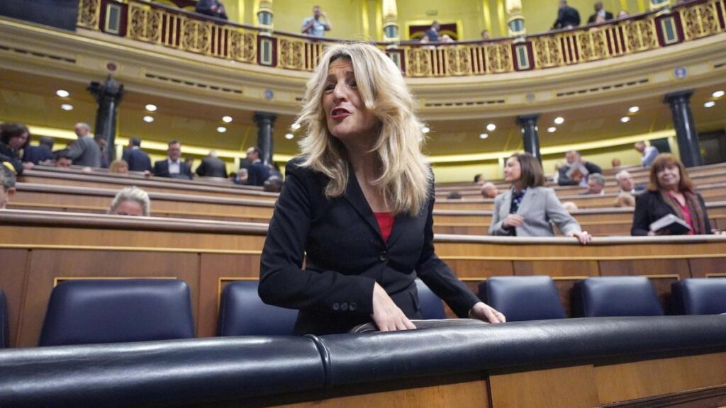 Yolanda Díaz durante la sesión de control al Gobierno en el Congreso.