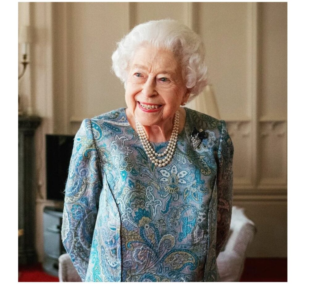 Salud de Isabel II se deteriora