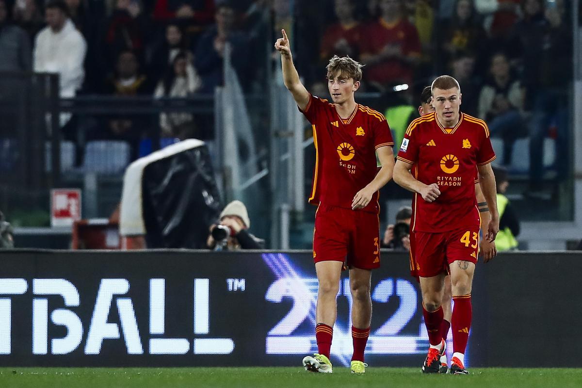 Nacionalizado Dean Huijsen, un neerlandés con raíces malagueñas que apunta a la selección española