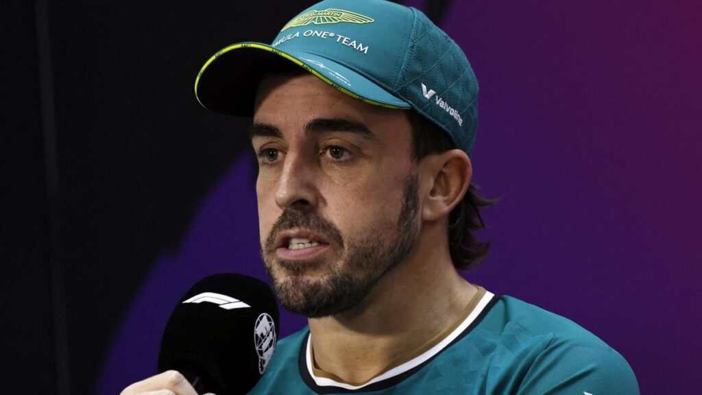 Fernando Alonso, en el circuito de Sakhir en Bahrein.
