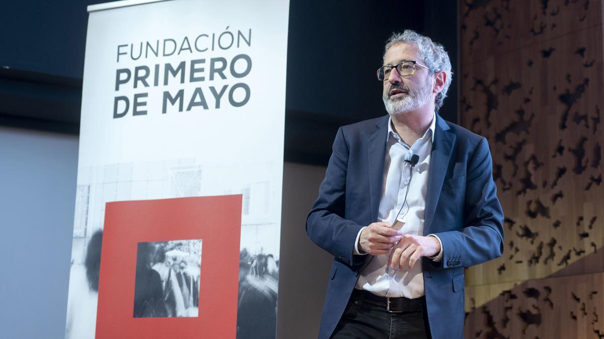 Archivo - El portavoz de economía de Sumar en el Congreso, Carlos Martín