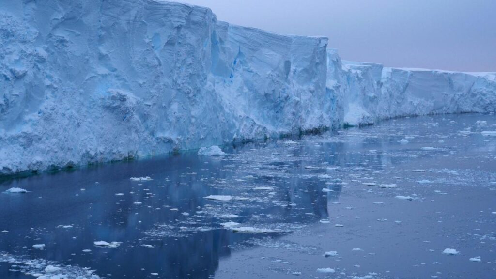 El glaciar Thwaites es el mayor del mundo y se está fundiendo