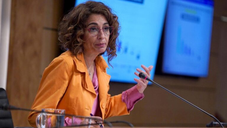 María Jesús Montero, vicepresidenta primera del Gobierno y ministra de Hacienda.