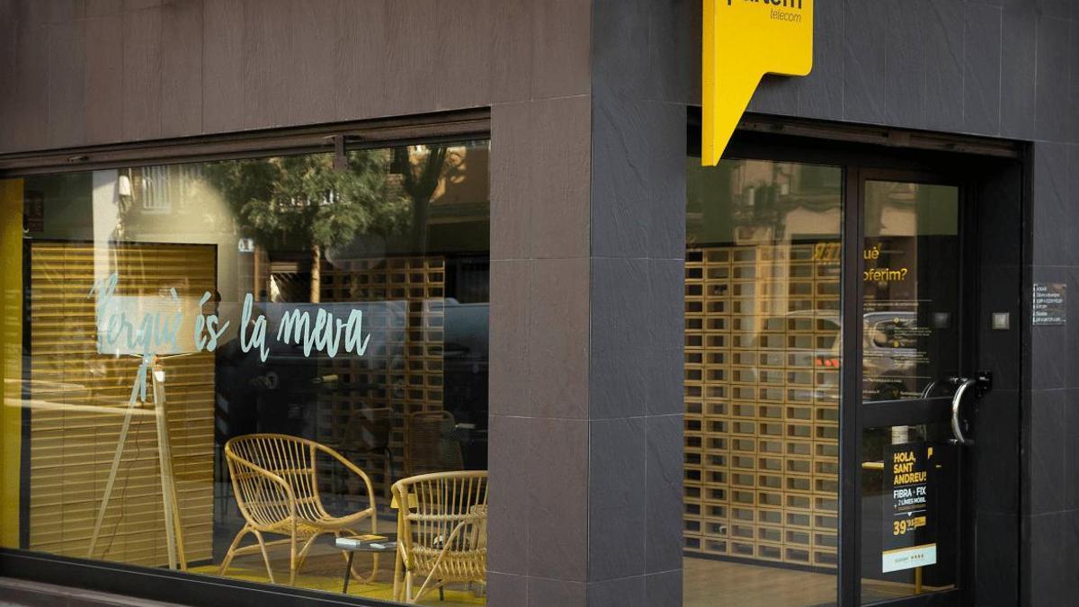 Una tienda de Parlem Telecom en Barcelona.