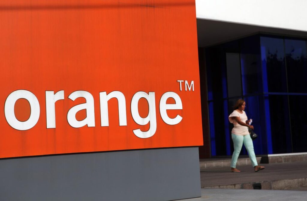 Orange España y MásMóvil prevén firmar su fusión este martes