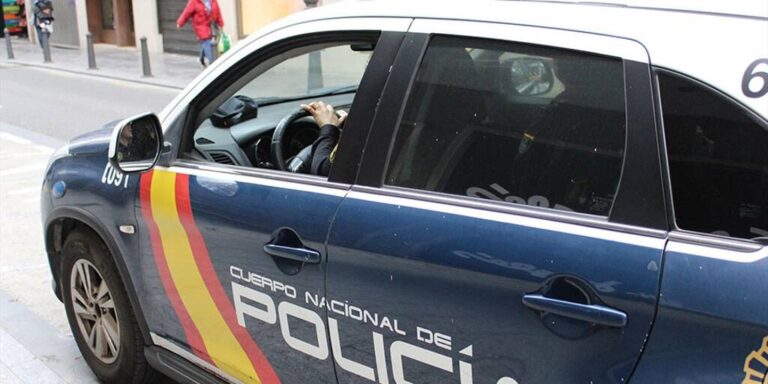 Encuentran a una mujer muerta en el túnel de lavado de una gasolinera en Alcalá de Guadaíra