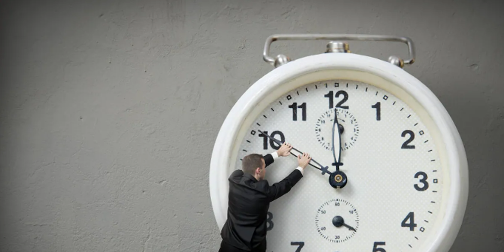 Cuándo es el cambio de hora y qué hay que hacer con el reloj, adelantarlo o atrasarlo
