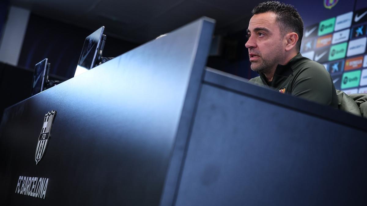 Xavi Hernández, sentado en la sala de prensa de Sant Joan Despí, este sábado.