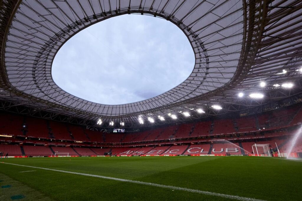 El Athletic condena los altercados de "ultras descerebrados" y el Atlético denuncia fallos de seguridad
