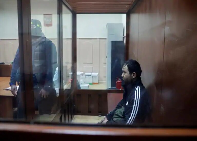 El juez envía a prisión preventiva a los cuatro arrestados por el atentado terrorista en Moscú