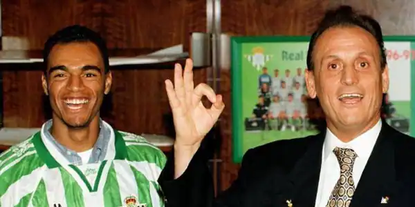 Lopera, el hombre que fichó al jugador más caro del mundo