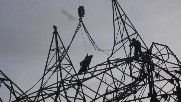 Torre de electricidad.