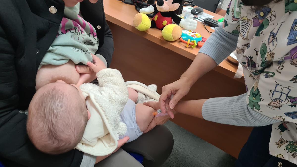 La tosferina se dispara en Catalunya: los casos de este año ya multiplican por 13 los de todo 2023