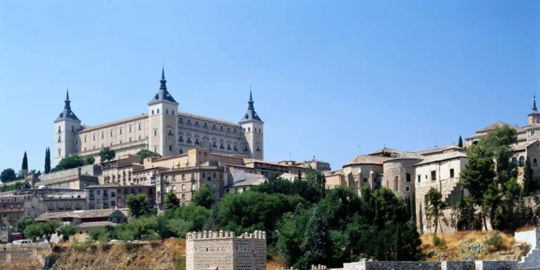 Hallan cuatro cadáveres en una vivienda del Casco Histórico de Toledo