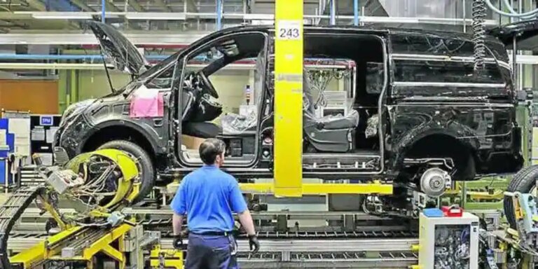 Mercedes-Benz amplía su planta de Vitoria para fabricar furgonetas eléctricas