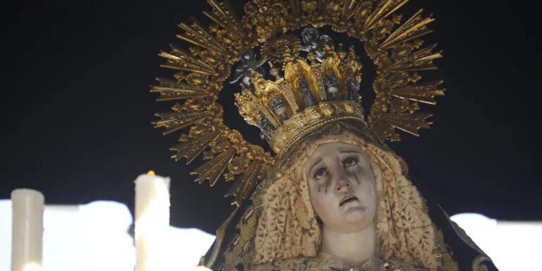 Horarios e itinerarios del Jueves Santo y Madrugada de la Semana Santa de Córdoba 2024