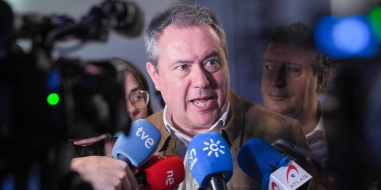 Espadas denunciará ante la Justicia los contratos de emergencia de la Junta de Andalucía en la pandemia