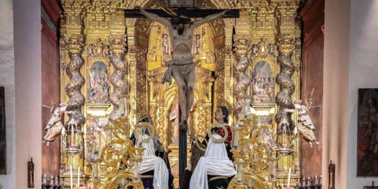 El paso de misterio de las Siete Palabras recupera su imagen de hace un siglo