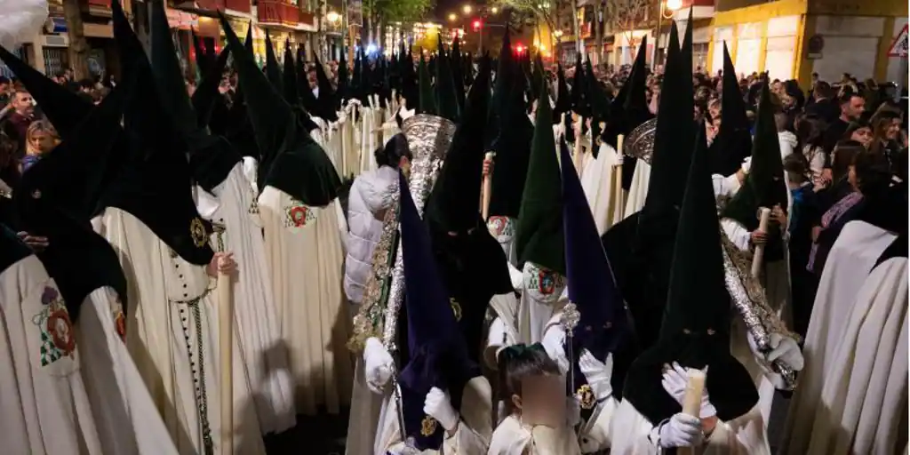 ¿Cuáles son las hermandades con más nazarenos en la Semana Santa de Sevilla?
