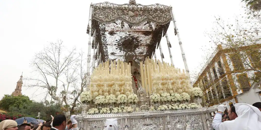 Domingo de Ramos de la Semana Santa de Sevilla 2024, en imágenes