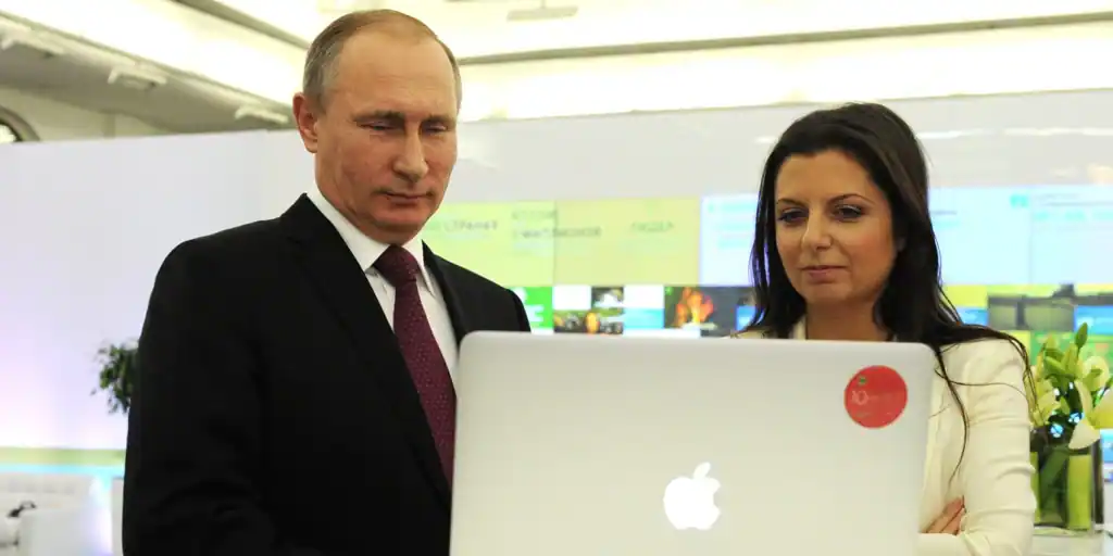 Margarita Simonián, la jefa del nuevo 'Pravda' que intenta intoxicar al mundo en nombre de Putin