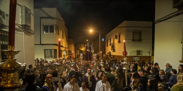 Viernes de Vía Crucis, del preludio de la inminente llegada de la Semana Santa