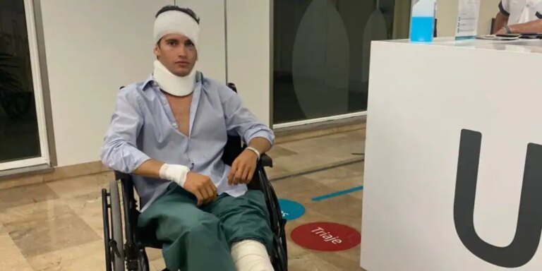 El duro percance que impedirá a Manolo Vázquez debutar en Las Ventas: «El novillo me rompió un hueso de la rodilla y me arrancó la oreja»