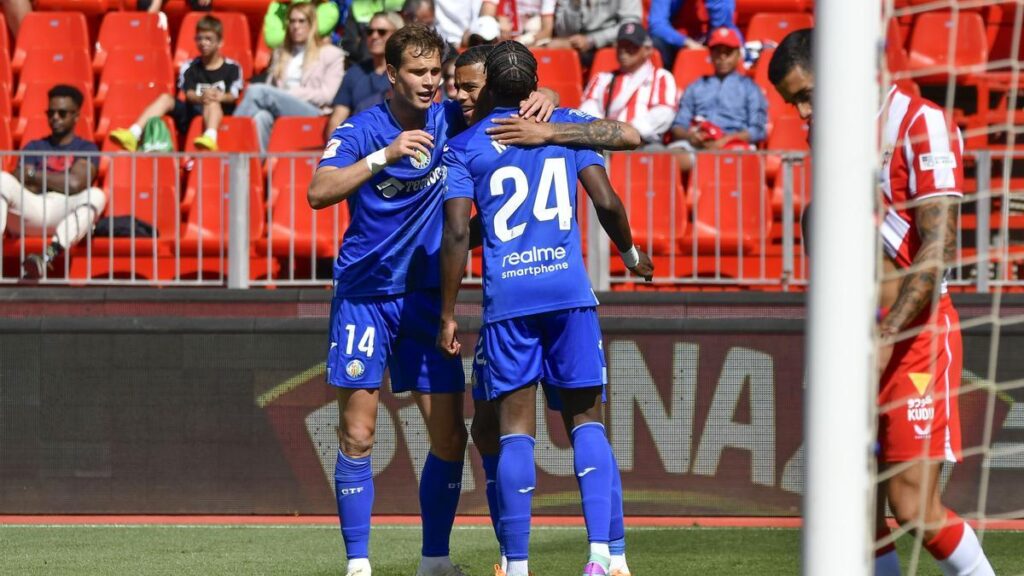 1-3. El Almería se despide de Primera al perder con el Getafe de un gran Greenwood