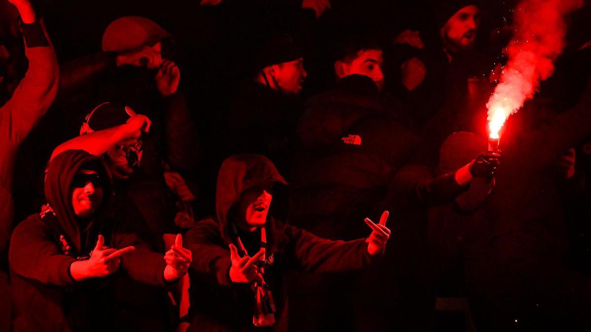 Ultras del PSG en el partido frente al Lille del pasado mes de febrero.
