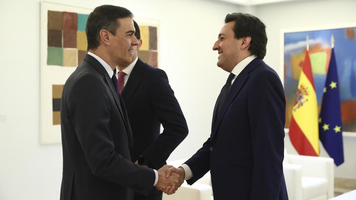 El presidente del Gobierno, Pedro Sánchez, y el director de IBM Research, Darío Gil.