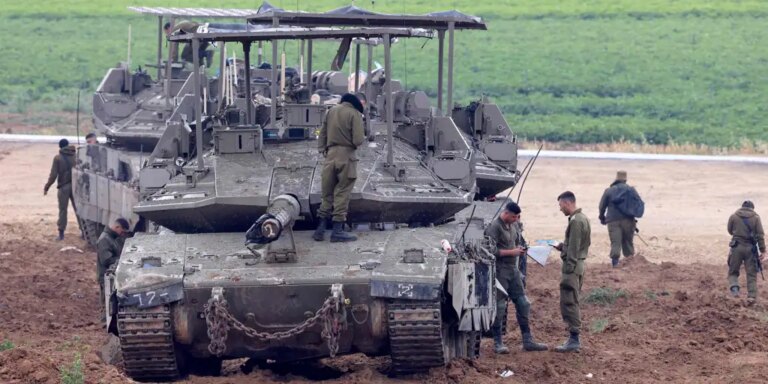 EE.UU. moviliza sus tropas ante la creciente tensión entre Irán e Israel