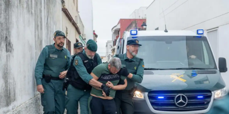 La Audiencia mantiene en prisión a los seis narcos imputados por asesinar a dos guardias civiles en Barbate