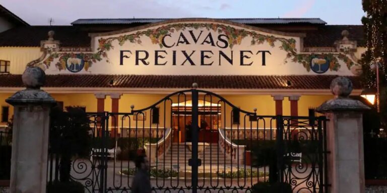 La Generalitat rechaza el ERTE para 600 trabajadores en Freixenet por la sequía