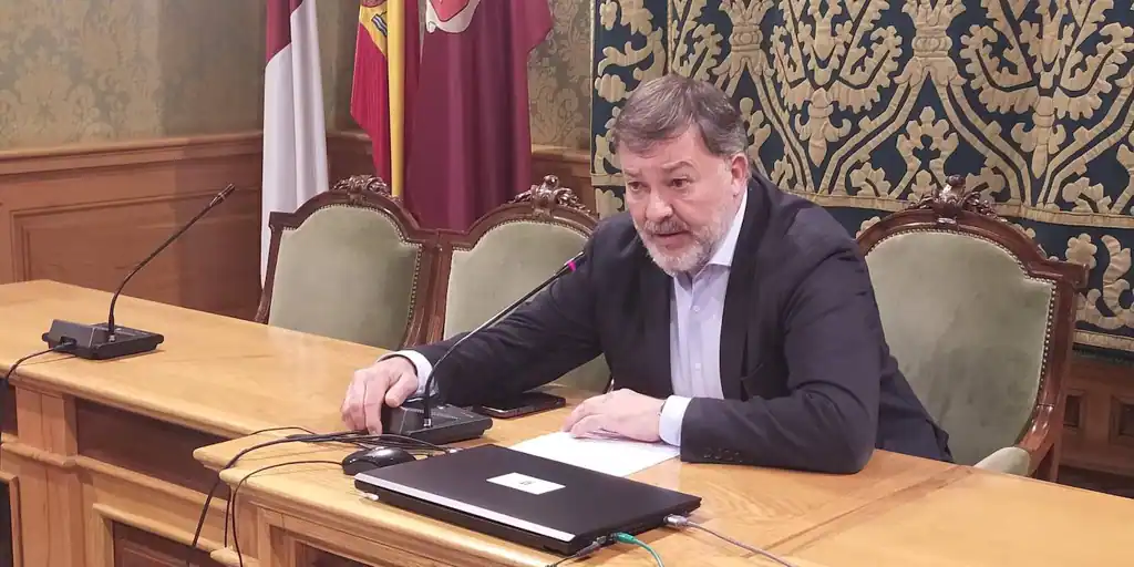 Suspendidos el jefe de Policía Local de Cuenca y un oficial por la apertura de expedientes disciplinarios