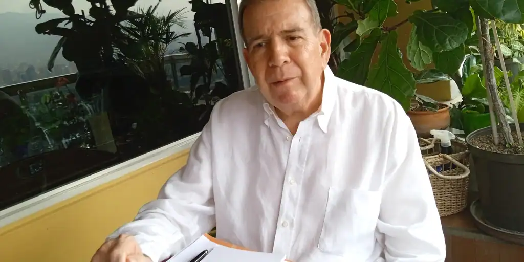 Edmundo González:  «Si ganamos las elecciones Maduro debería entregar el poder antes de enero»