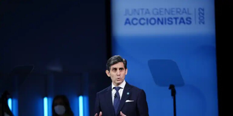 El Gobierno no permitirá a los saudíes de STC sentarse en el consejo de Telefónica hasta que no esté la SEPI