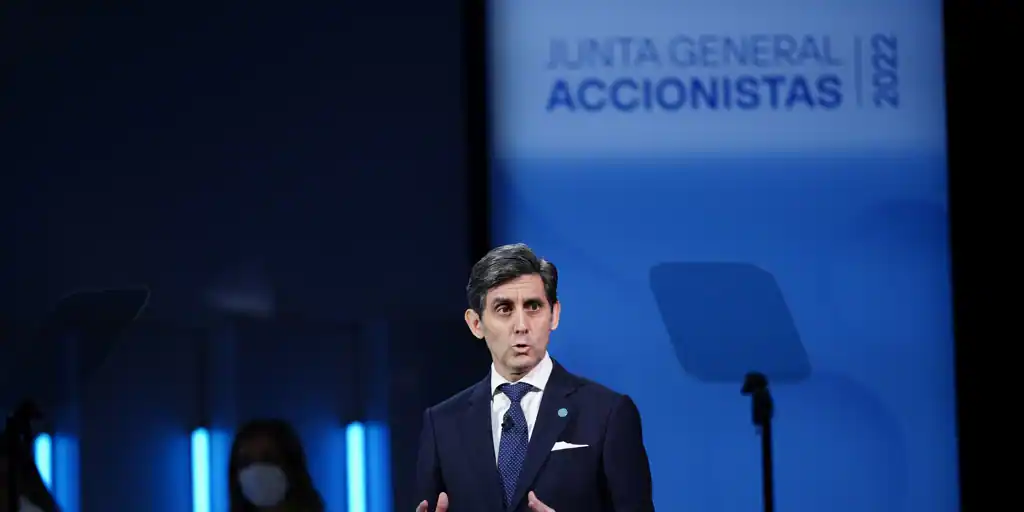 El Gobierno no permitirá a los saudíes de STC sentarse en el consejo de Telefónica hasta que no esté la SEPI