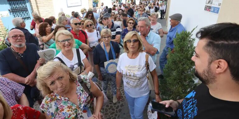 La Junta prevé que las pernoctaciones logren en Córdoba un alza interanual del 11% en el Mayo Festivo y lleguen a 218.000