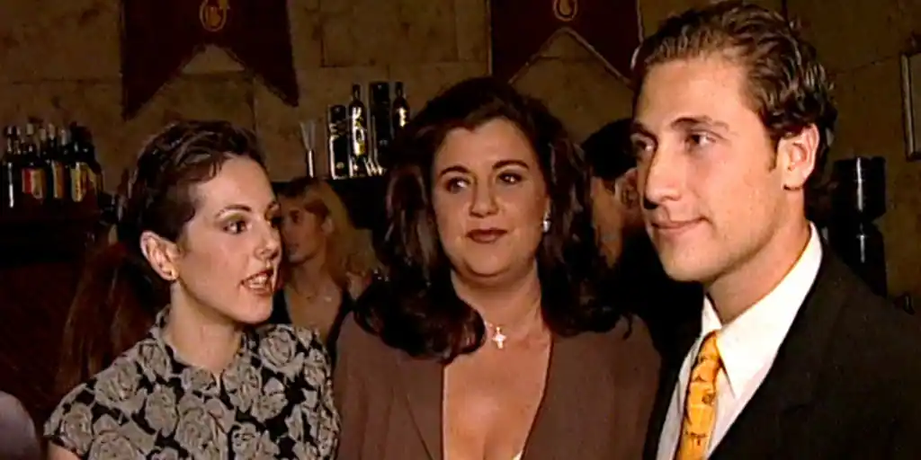 de vidente más famosa de la televisión a vivir en una residencia con una pierna amputada