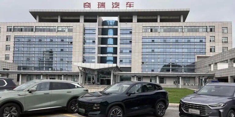 La china Omoda cada vez más cerca de fabricar coches en España