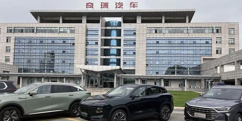 La china Omoda cada vez más cerca de fabricar coches en España