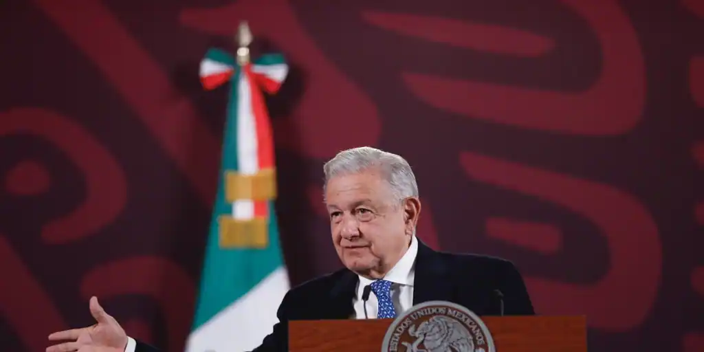 El regulador mexicano impide a López Obrador operar las plantas que compró a Iberdrola