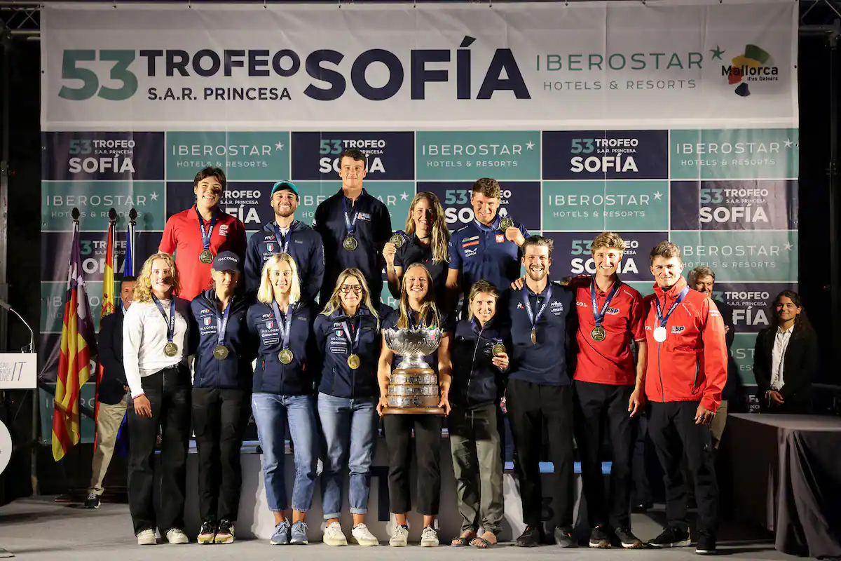 La ceremonia de entrega de medallas cierró una edición récord del Trofeo Princesa Sofía Mallorca by Iberostar